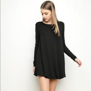 Brandy Melville black long sleeve T-shirt dress